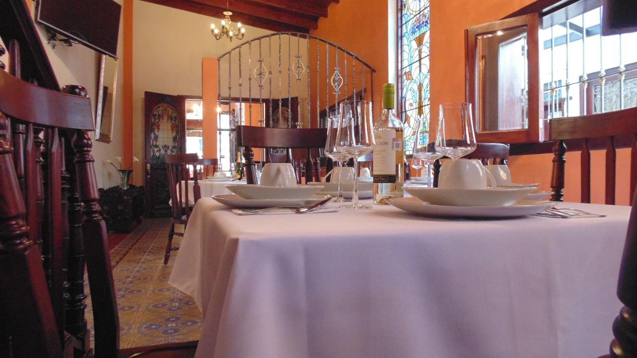 Hotel Boutique San Antonio คาลาปา ภายนอก รูปภาพ